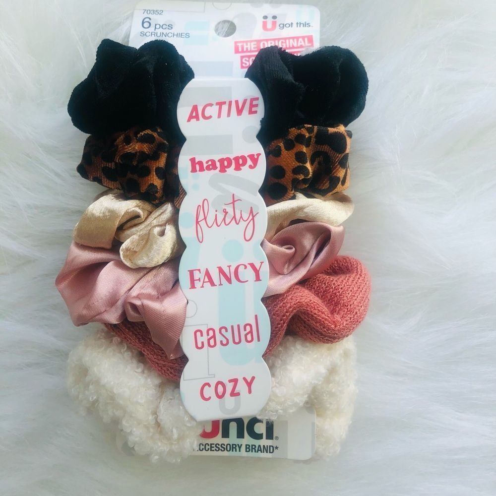 Hair Scrunchies Forย Girls, Teensโ & Women 6 inโthe pack